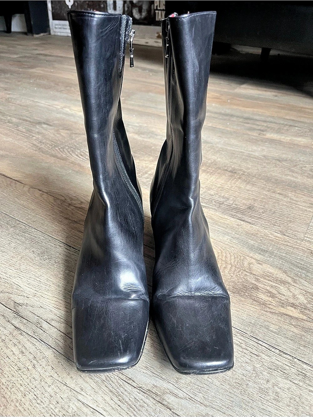Donald J. Pliner Black Vintage France Boots 7.5 Square Toe Block Heel